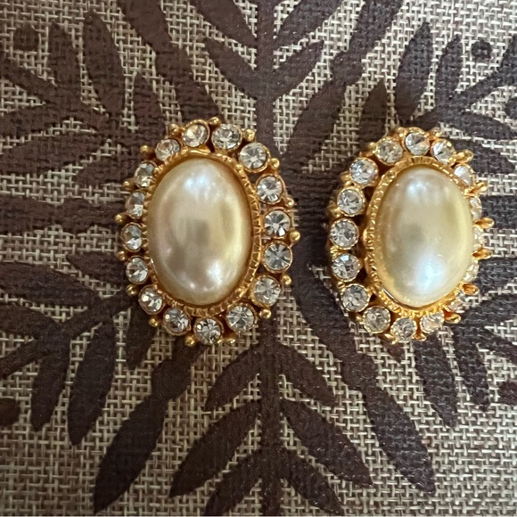 VINTAGE Antique Pearl & Diamond Clip-On Earrings - Picture 4 of 6